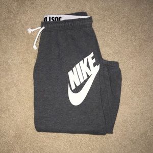 Nike Capri Sweatpants
